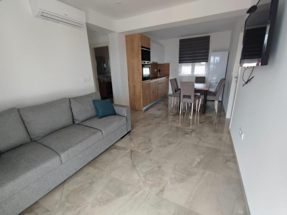 Apartments Horvat Bibinje Exterior foto